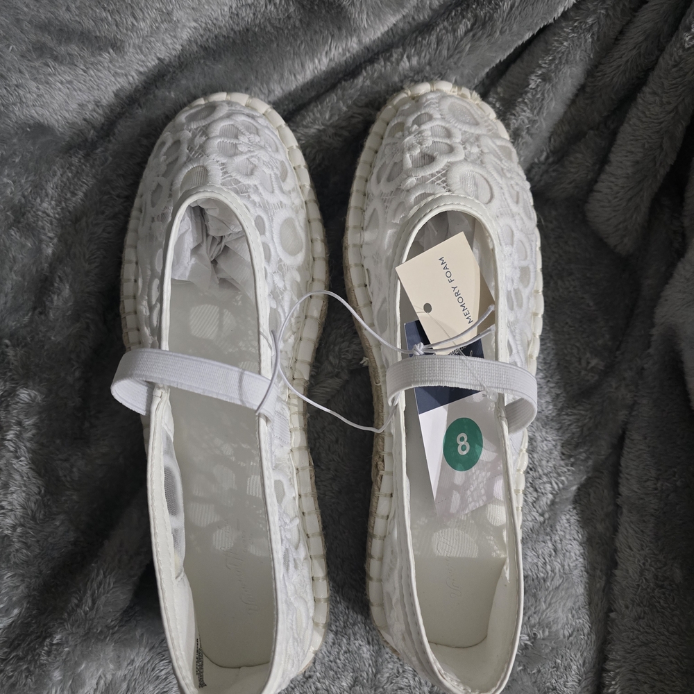 Cecilia Floral Lace Espadrilles - Picture 3 of 4
